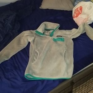 COPY - Patagonia pullover